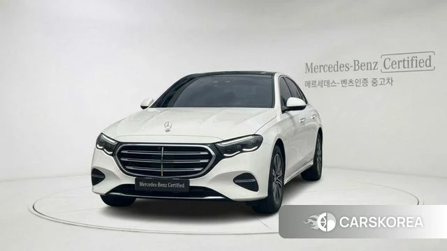 Mercedes-Benz E-Class W214 2025 Белый из Кореи