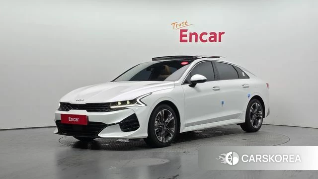 Kia K5 3rd generation 2023 Белый из Кореи