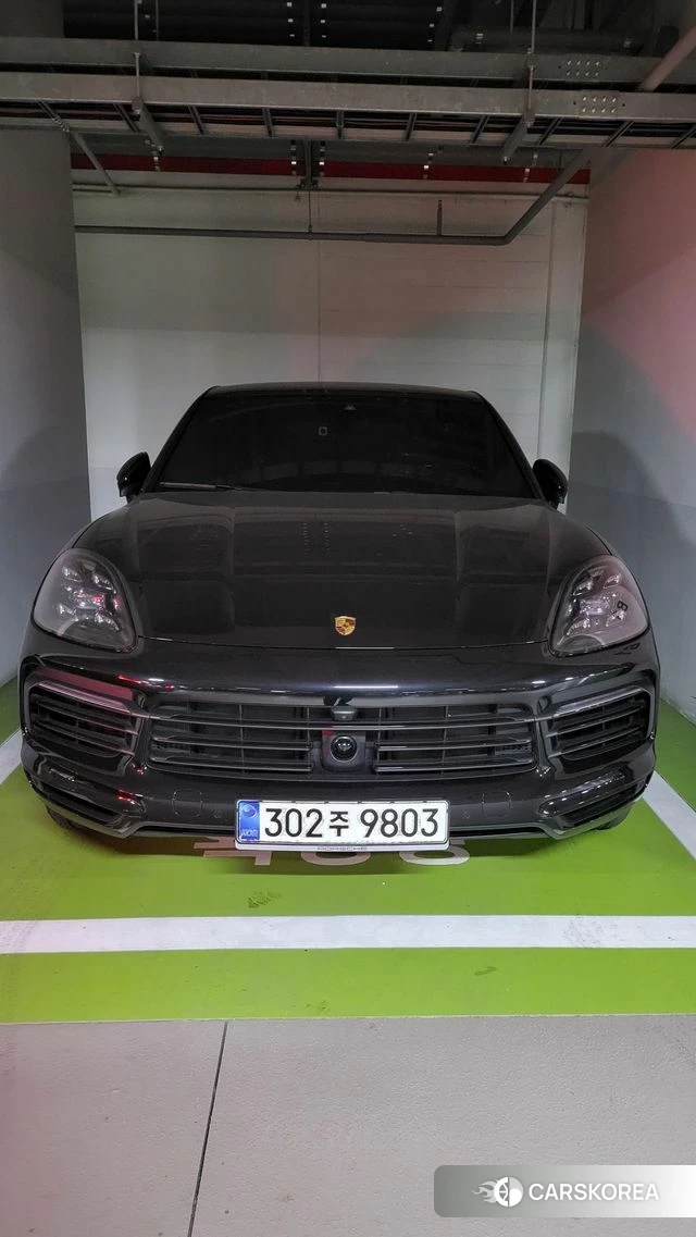 Porsche Cayenne (PO536) 2020 Черный из Кореи