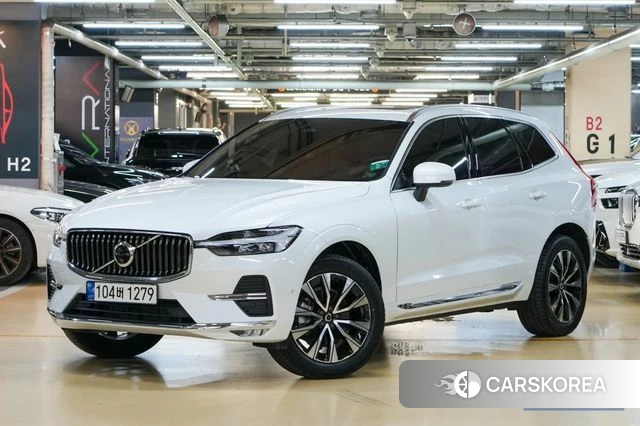 Volvo XC60 second Generation 2023 Белый из Кореи