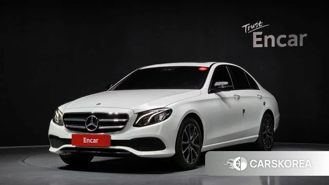 Mercedes-Benz E-Class W213 2020 Белый из Кореи