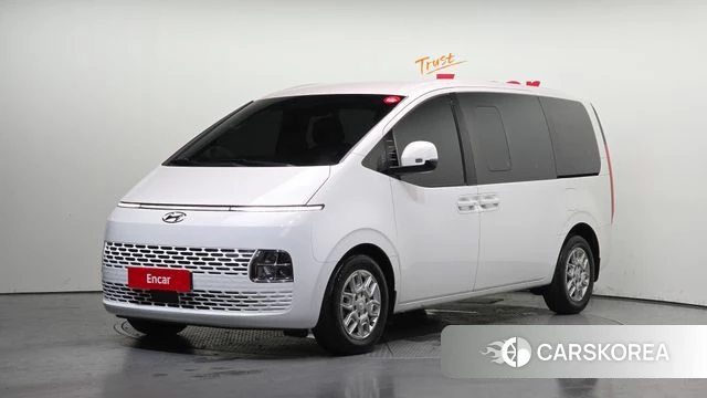 Hyundai Staria 2023 Белый из Кореи