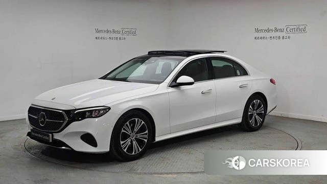 Mercedes-Benz E-Class W214 2025 Белый из Кореи