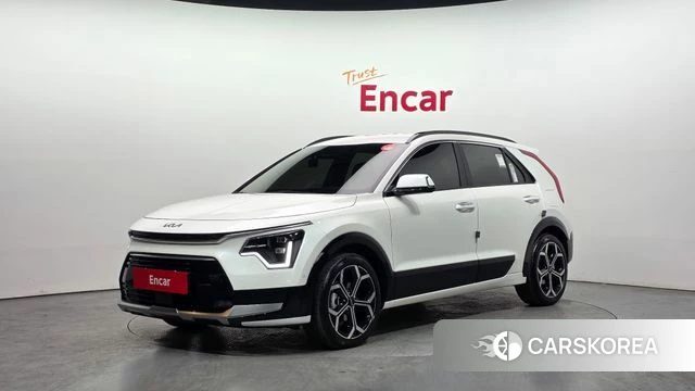 Kia Di Ol Nu Niro 2025 Белый из Кореи