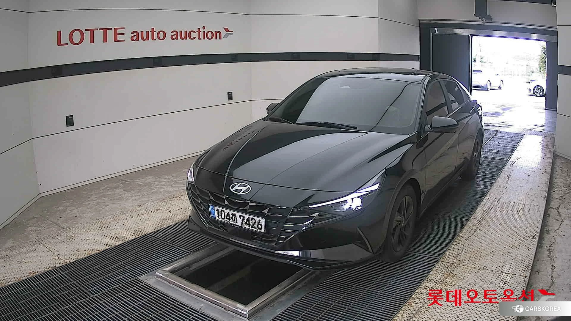 Hyundai Avante 2021 Phantom Black из Кореи