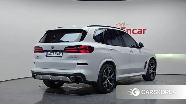 BMW X5 (G05) 2023 Белый из Кореи