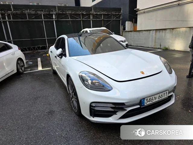 Porsche Panamera (971) 2021 Белый из Кореи