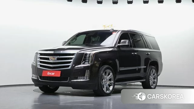 Cadillac Escalade 2018 Серый из Кореи