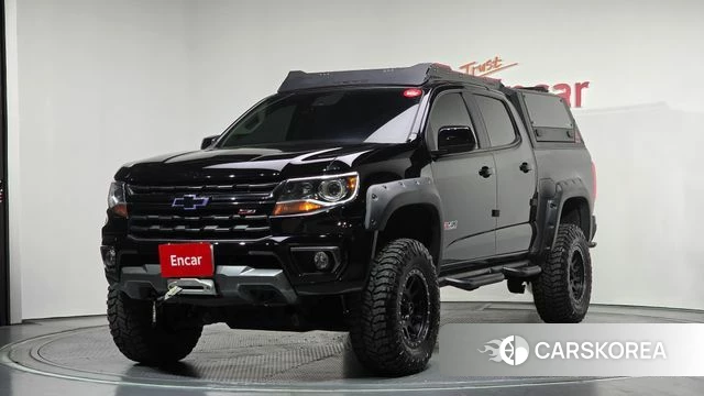 Chevrolet (GM Daewoo) Real New Colorado 2022 Черный из Кореи
