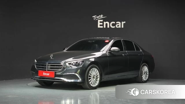 Mercedes-Benz E-Class W213 2021 Серый из Кореи