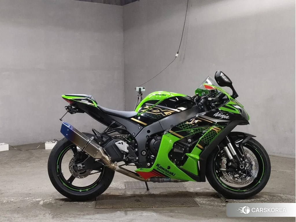 Проданный Kawasaki ZX-10R NINJA 2020 из Японии, фото 2
