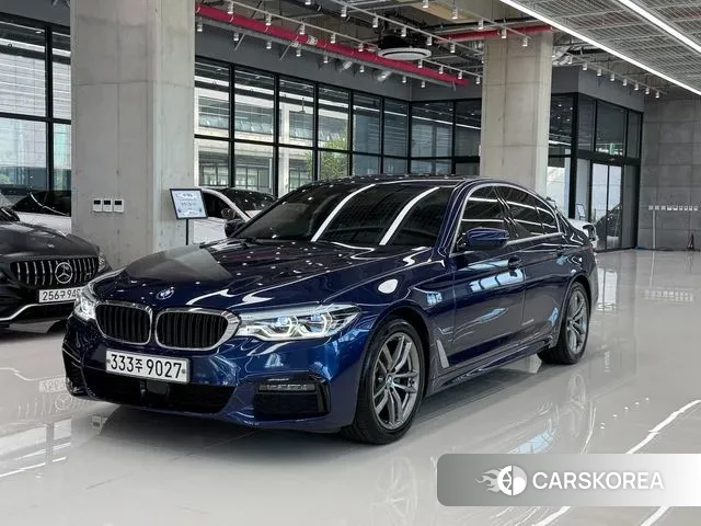 BMW 5 Series (G30) 2020 Синий из Кореи