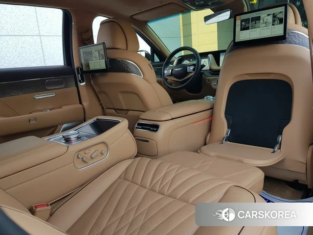 Genesis G90 (RS4) 2022 Черный из Кореи