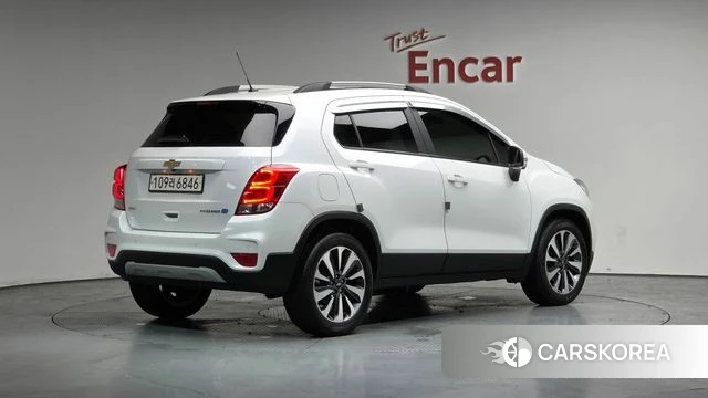 Chevrolet (GM Daewoo) The New Trax 2021 Белый из Кореи