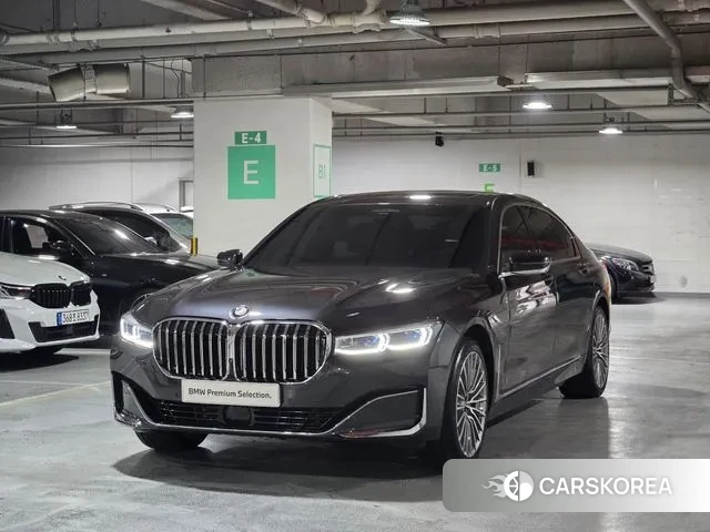 BMW 7 Series (G11) 2022 Серый из Кореи