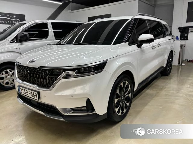 Kia Carnival 4th generation 2021 Белый из Кореи