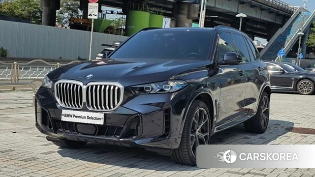BMW X5 (G05) 2024 Черный двухцветный из Кореи