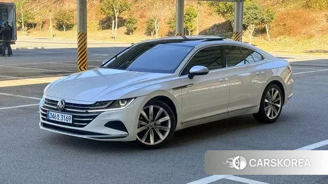 Volkswagen Arteon 2022 Белый из Кореи