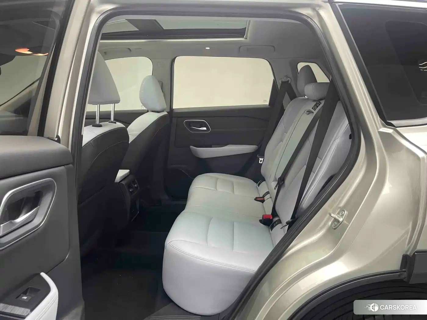 Nissan Qijun 2024 Silver/gray из Китая