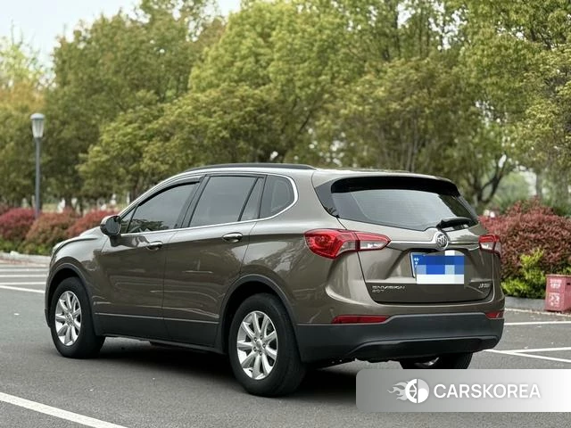 Buick Angkewei 2019 Шампань из Китая