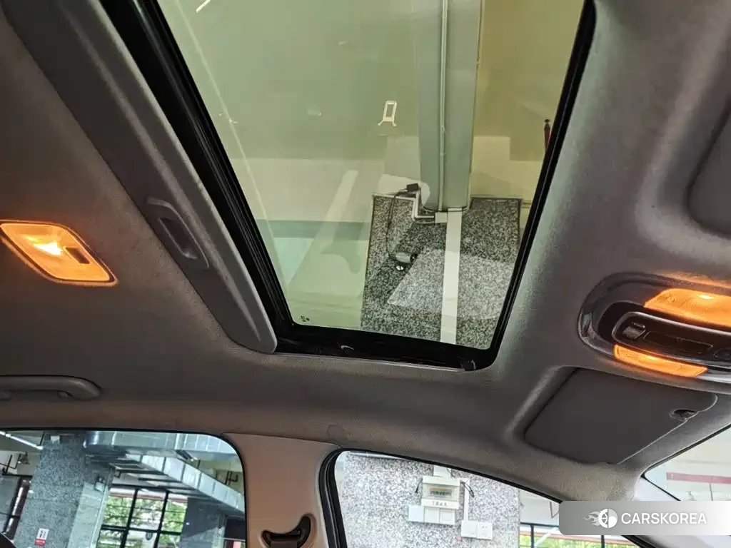 Hyundai Elantra 2023 Silver/gray из Китая