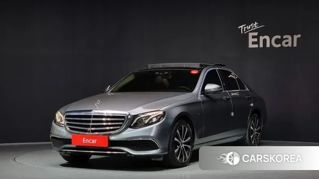 Mercedes-Benz E-Class W213 2019 Серый из Кореи