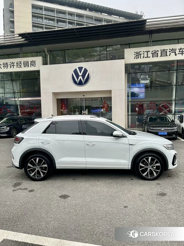 Volkswagen Exploring songs 2023 Белый из Китая