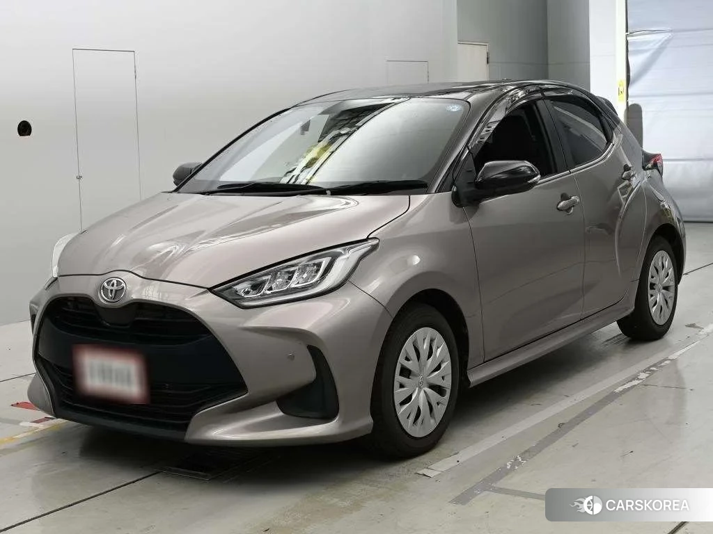 Toyota Yaris 2020 из Японии