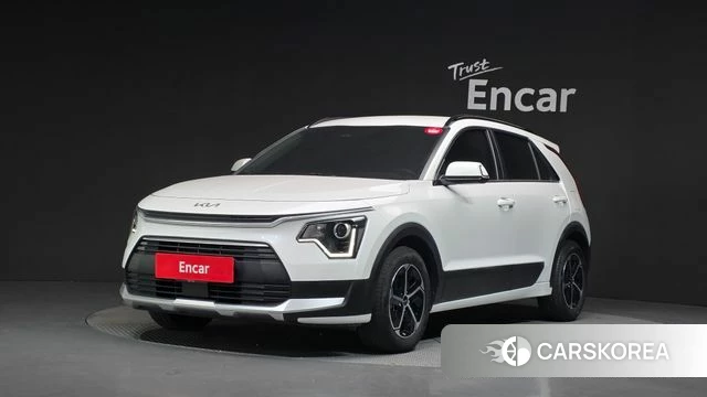 Kia Di Ol Nu Niro 2022 Белый из Кореи