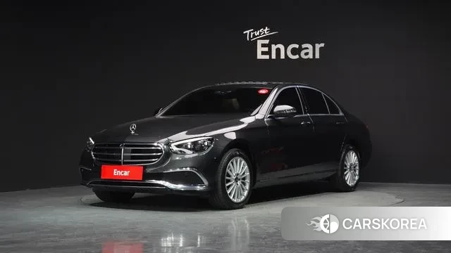 Mercedes-Benz E-Class W213 2021 Серый из Кореи