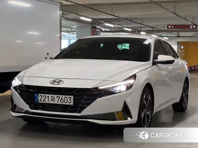Hyundai Avante (CN7) 2022 Белый из Кореи