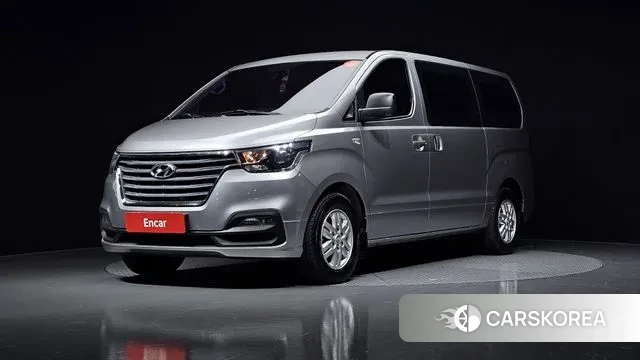 Hyundai The New Grand Starex 2019 Серебристо-серый из Кореи