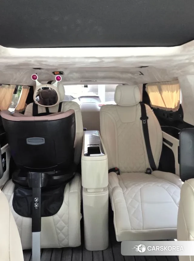 Cadillac Escalade 5th Generation 2021 Белый из Кореи