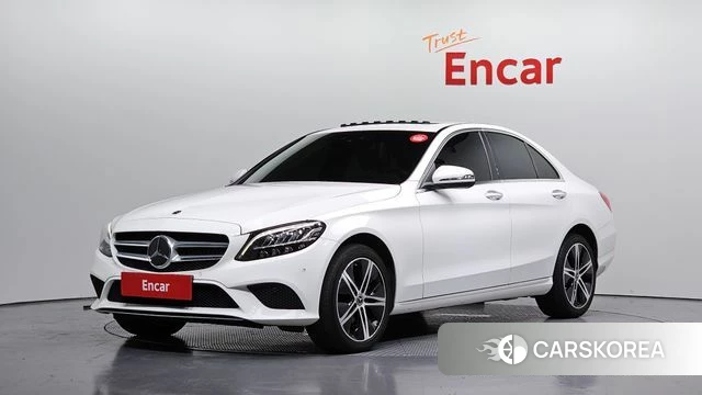 Mercedes-Benz C-Class W205 2020 Белый из Кореи