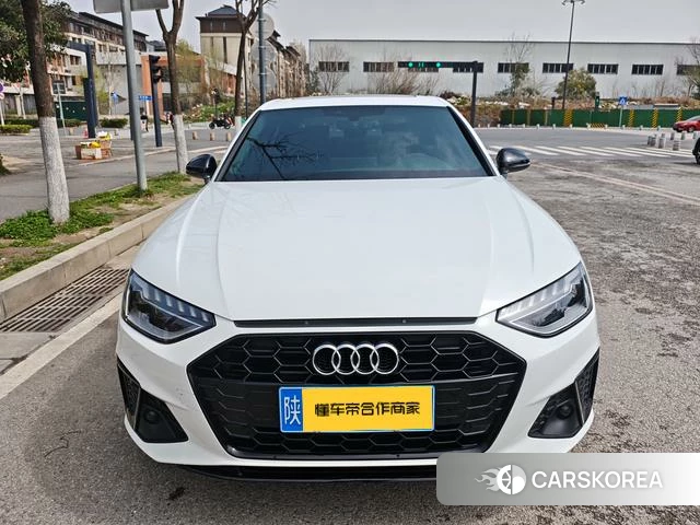 Audi A4L 2024 Белый из Китая