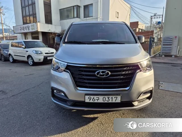 Hyundai The New Grand Starex 2020 Серебряный из Кореи