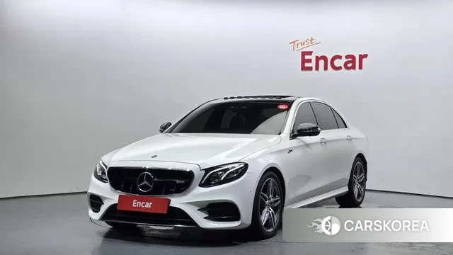 Mercedes-Benz E-Class W213 2018 Белый из Кореи
