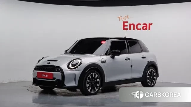 Mini Cooper S 2021 Серебряный из Кореи