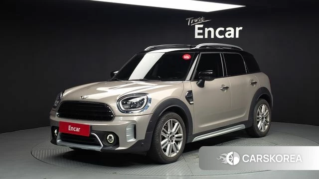 Mini Cooper Countryman 2022 Серебристо-серый из Кореи