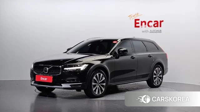 Volvo V90 Cross-Country 2023 Черный из Кореи