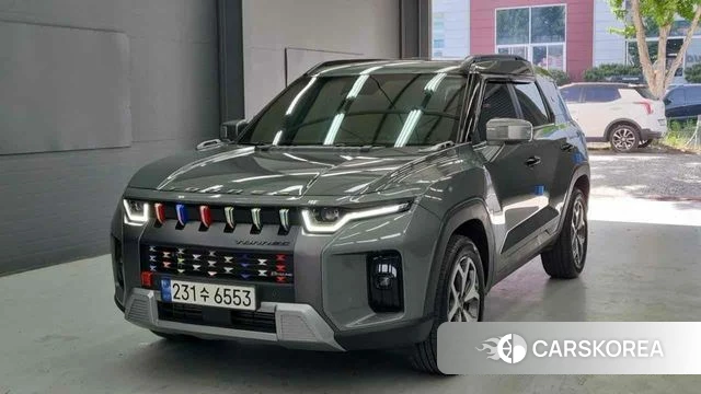 Ssangyong Torres 2024 Темно-зеленый из Кореи
