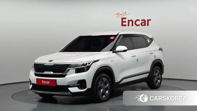 Kia Seltos 2020 Белый из Кореи