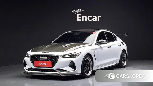 Genesis G70 2018 Белый двухцветный из Кореи