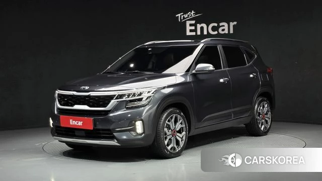 Kia Seltos 2021 Черный из Кореи