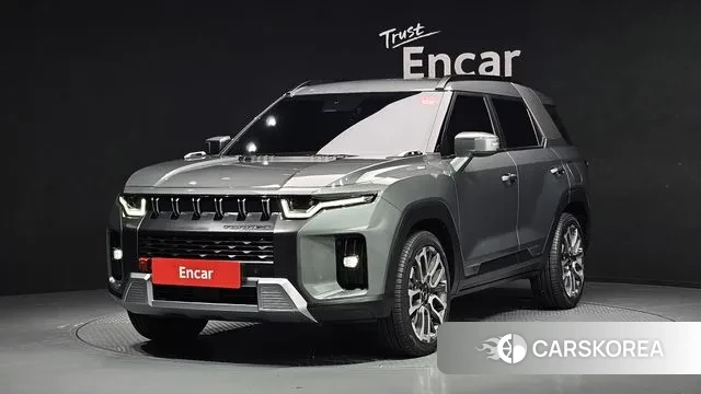 Ssangyong Torres 2023 Темно-зеленый из Кореи
