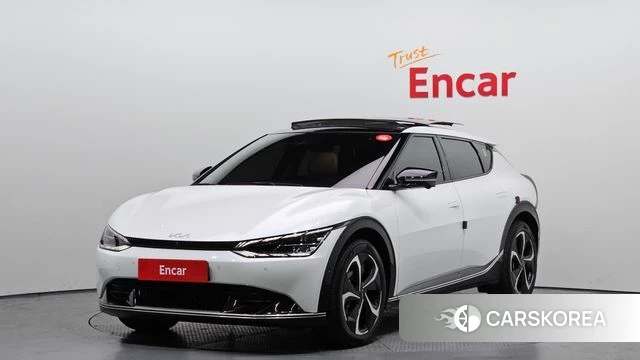 Kia EV6 2023 Белый из Кореи