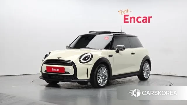 Mini Cooper 2021 Белый из Кореи