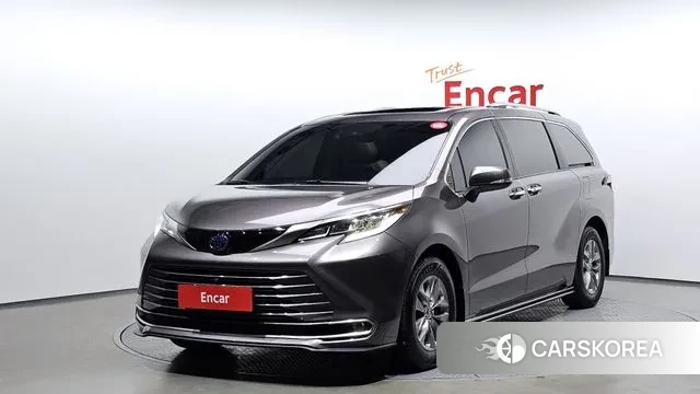 Toyota Sienna 4th Generation 2023 Серый из Кореи