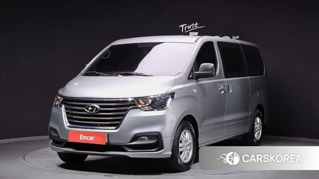 Hyundai The New Grand Starex 2018 Серебристо-серый из Кореи