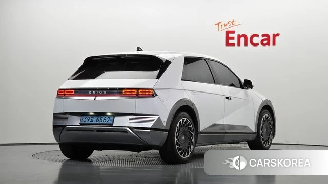 Hyundai Ionic 5 2022 Белый из Кореи
